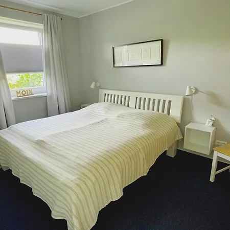 Am Deich 8 Ordinger Meeresbrise 1 A *